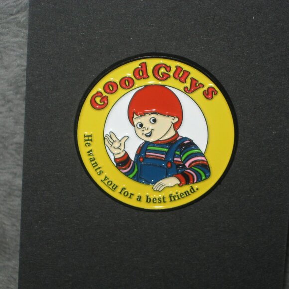 Horror Child's Play Chucky Good Guys Metal Enamel Pin 251037A2 - Picture 5 of 7